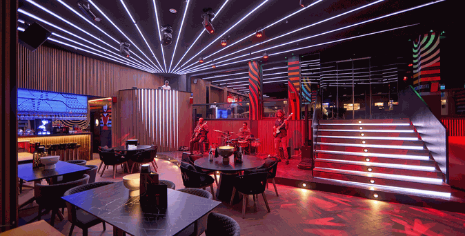 Universal Mallorca Travel Universal Hotel Neptuno Restaurant Club Joy Palace Playa de Palma DJ Set