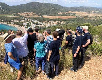 Universal Mallorca Travel Gruppe Schwester Ariane Stocklin Verein Incontro auf Mallorca Wanderung zum Torre