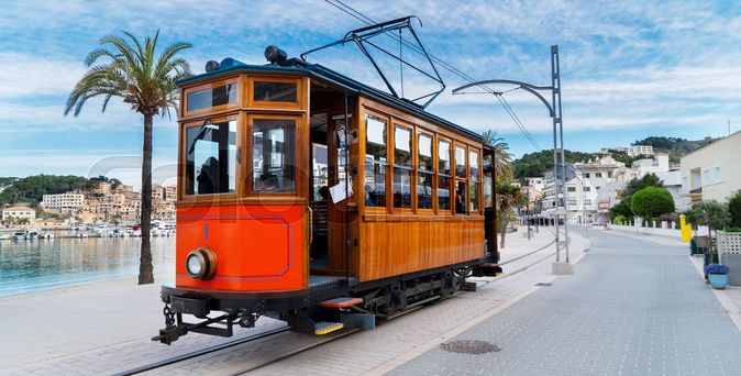 Universal Mallorca Travel Strassenbahn Soller - Port de Soller