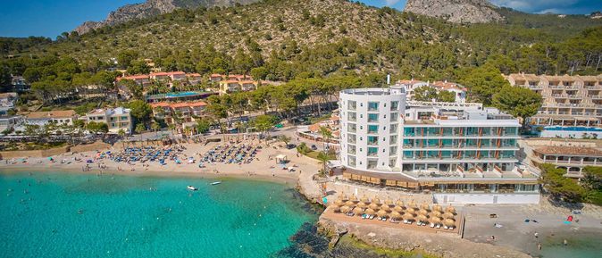 Universal Mallorca Travel Universal Hotel Aquamarin Terrasse Beach Club Hotel Meer Sant Elm