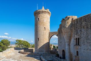 Universal Mallorca Travel Ausflug in der Hauptstadt Palma Castell Bellver Palma Mallorca