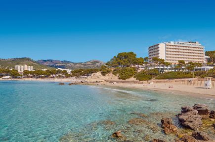 Universal Mallorca Travel Universal Hotel Lido Park Peguera Terrasse Frühstück Meerblick