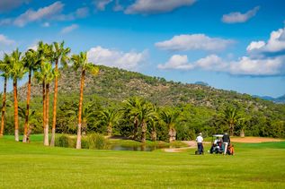 Universal Mallorca Travel Golf Golfplätze Greenfees Handicap 