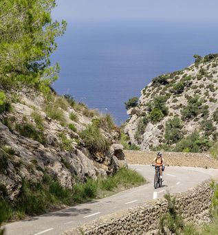 Universal Mallorca Travel Schweizer Familie E-Bike Reisen Mallorca Universal Hotel Perla S'Illot