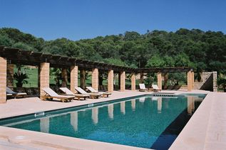 Universal Mallorca Ferien Finca Son Terrassa Cas Concas Pool Liegen Umgebung