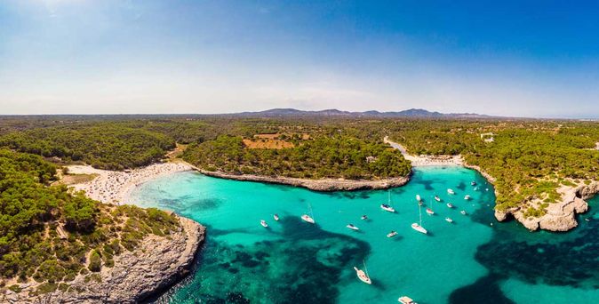 Universal Mallorca Travel Wanderwoche mit der Schweizer Familie Ausflug Wanderung Cala Mondrago