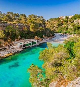 Universal Mallorca Travel Wanderwoche mit der Schweizer Familie Ausflug Wanderung Cala Pi