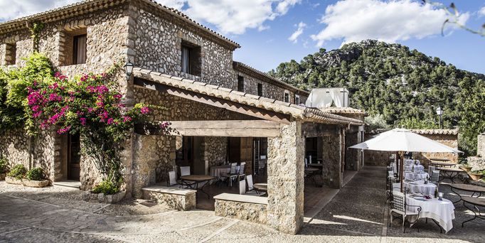 Universal Mallorca Travel Aimia hotel