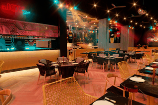Universal Mallorca Travel Universal Hotel Neptuno Restaurant Club Joy Palace Playa de Palma Strandpromenade kulinarische Highlights exquisite Drinks gute Musik