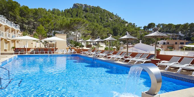 Universal Mallorca Travel Universal Aparthotel Don Camilo