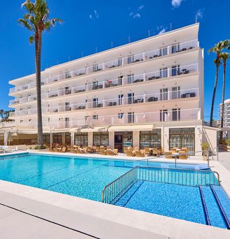 Universal Hotel Bikini