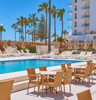 Universal Hotel Bikini