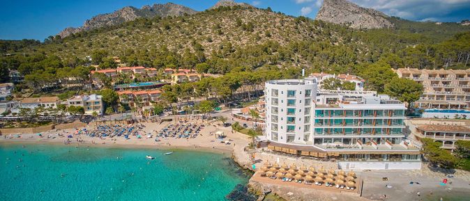 Universal Mallorca Travel Universal Hotel Aquamarin Terrasse Beach Club Hotel Meer Sant Elm