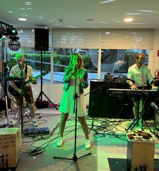 Universal Mallorca Travel Schlager & Ländler Erlebniswoche Duo Sauguat mit Heidi