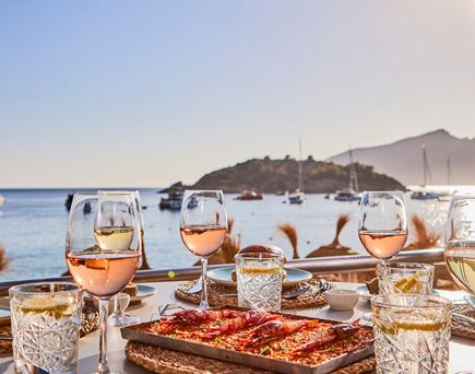 Universal Mallorca Travel Universal Hotel Aquamarin Sant Elm Beach Club Hotel direkt am Meer Abendessen auf der Terrasse
