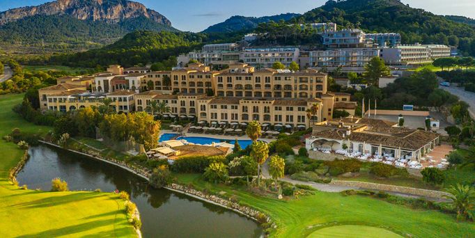 THE CAMP DE MAR Hotel & Resort