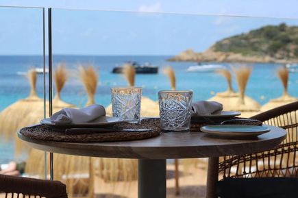Universal Mallorca Ferien Nachhaltigkeit Re Think Award Auszeichnung erstes Beach Club Hotel auf Mallorca