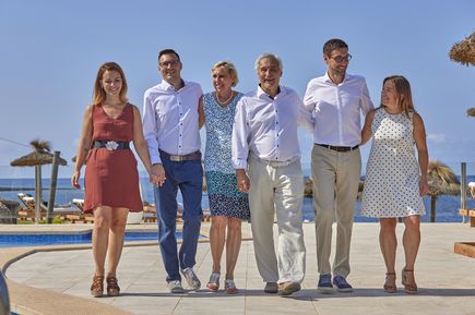 Universal Mallorca Travel Inhaber Familie Erhart in der zweiten und dritten Generation